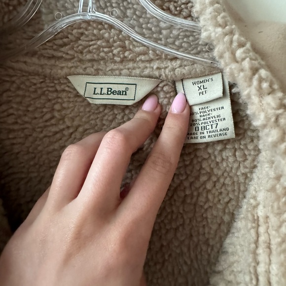 LL Bean Suede Sherpa Jacket Size XL - Picture 4 of 9